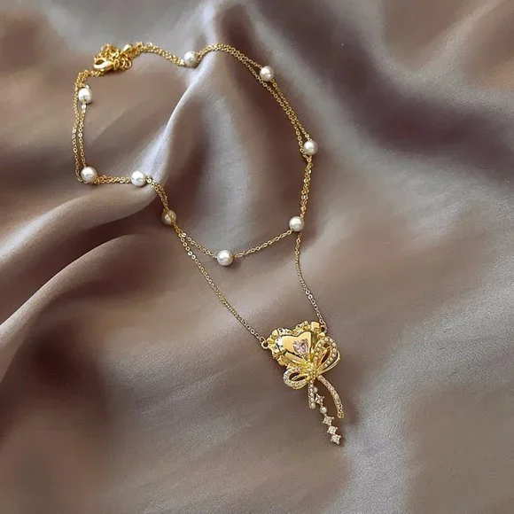 GOLICC Pearl Bow Necklace - Picture 6 of 8